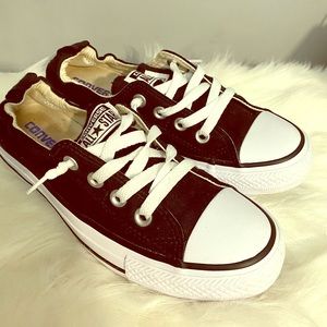 *LIKE NEW* Women’s Size 7 Converse Shoreline
